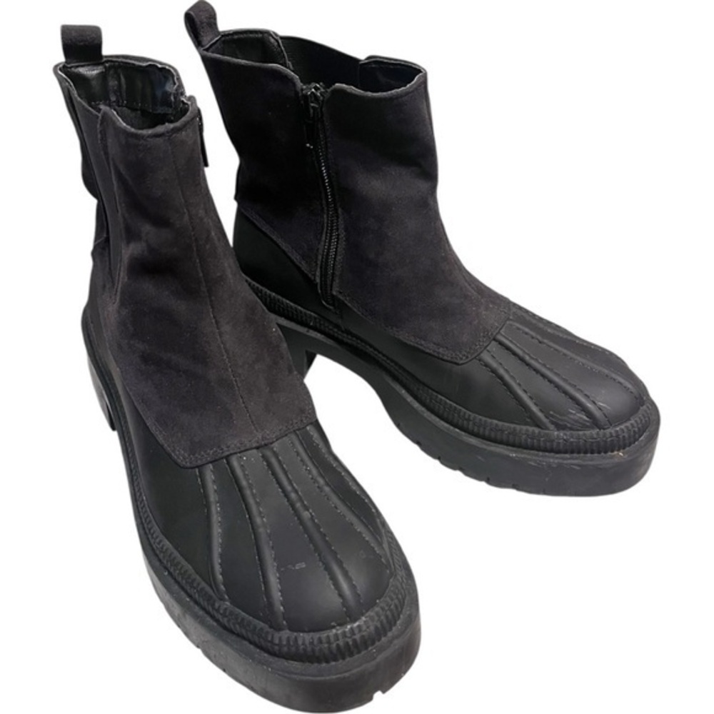Universal Thread "Ella" Chelsea Duck Boots